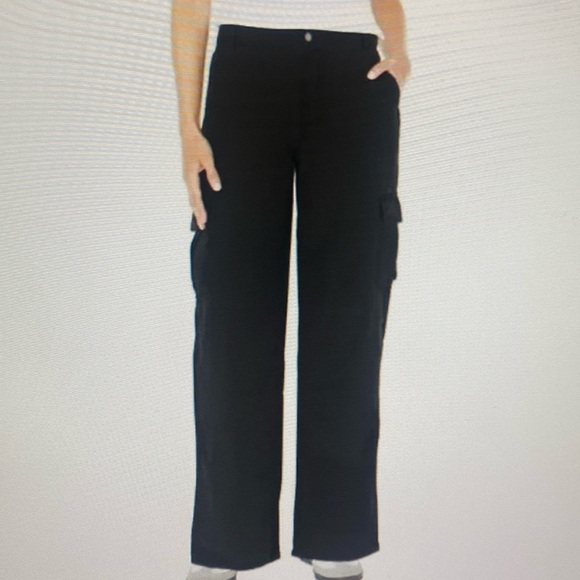 Well Worn Pants - Well Worn Ladies' Wide Leg Cargo Pants High Rise- Black